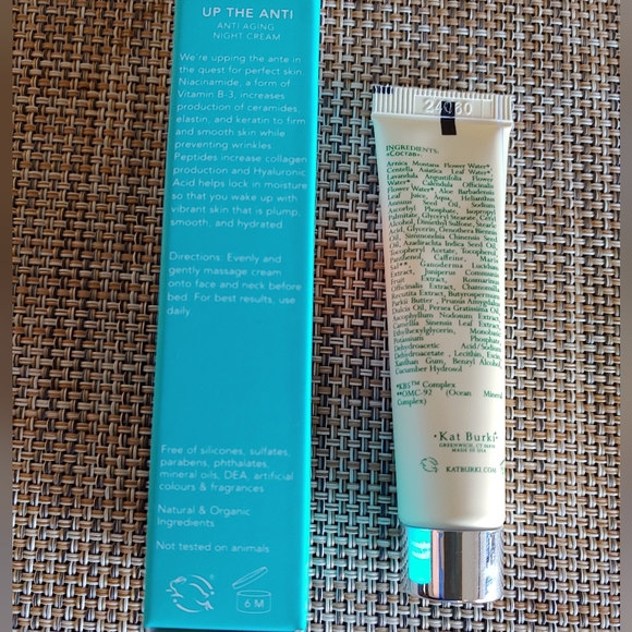 Eight Saints Night Cream - Picture 2 of 4